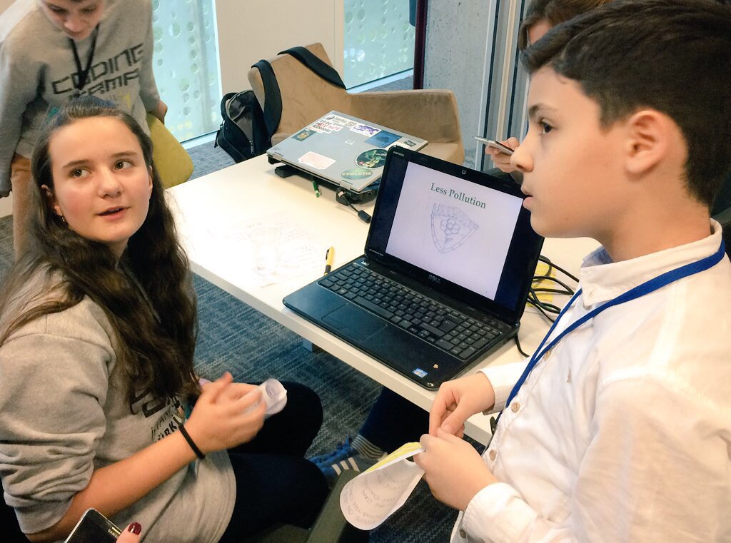 CoderDojo's tweet image. Awesome projects addressing social issues from @CoderdojoTurkey &amp;amp; Coderdojo Romania ninjas at #codingcampistanbul 👍🎉