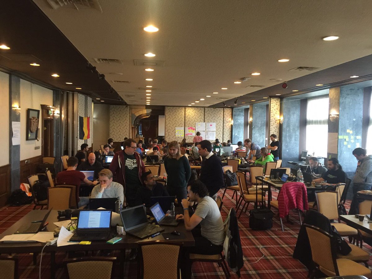 HansB001's tweet photo. #Capathon in full progress! #bluemix #watson https://t.co/JeRuRqPegC