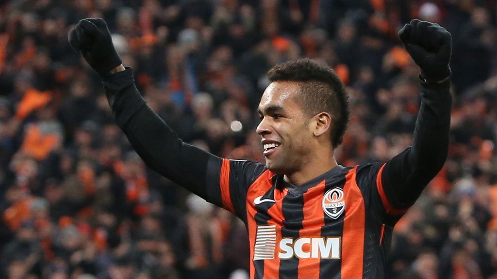 Alex Teixeira va en Chine pour 50 M€, un record !