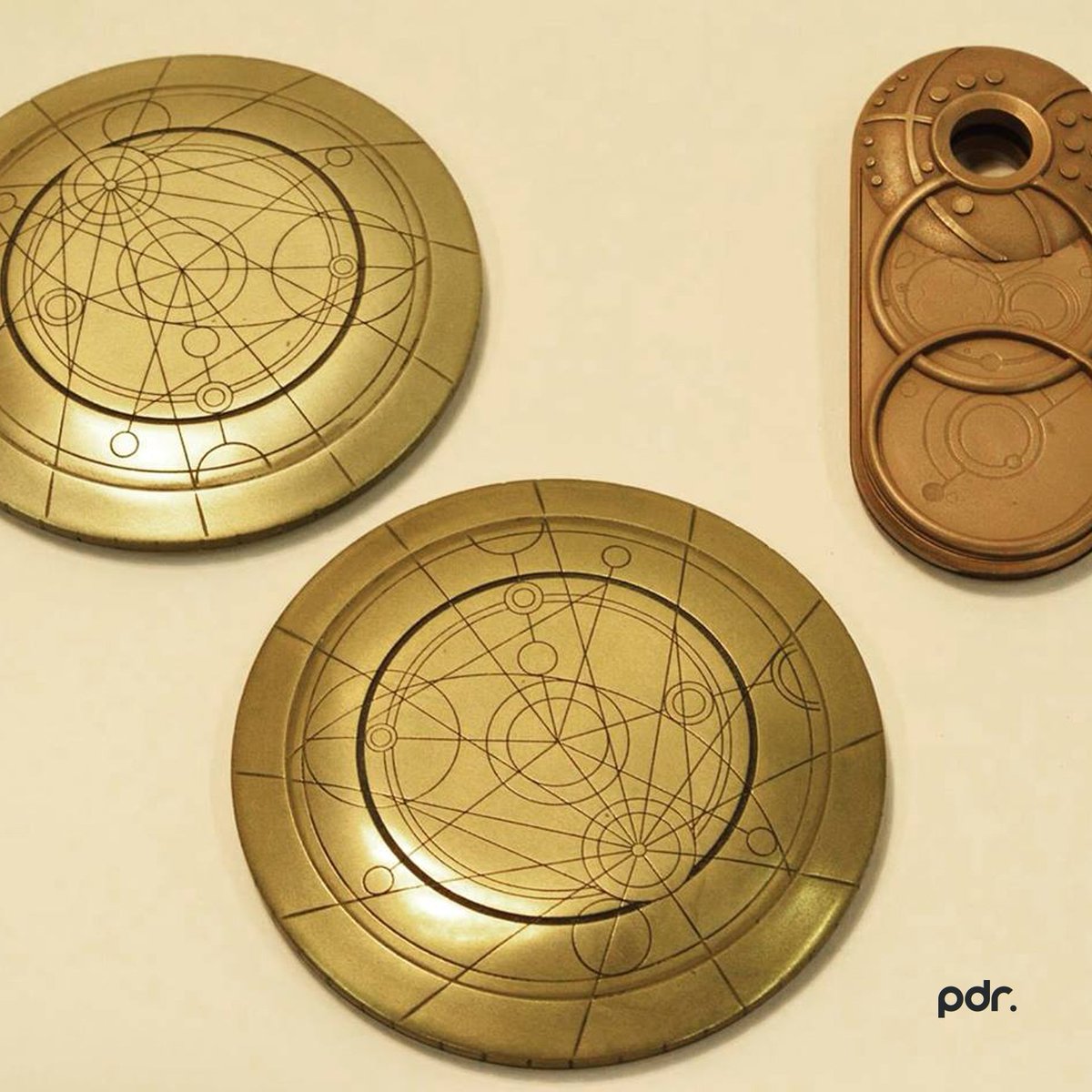 PDR_Prototyping's tweet image. Made by @PDR_Prototyping for RubbertoeReplicas
#DrWho #ConfessionDial #NeuralBlock 
#3DPrinting #VacuumCasting #Prop