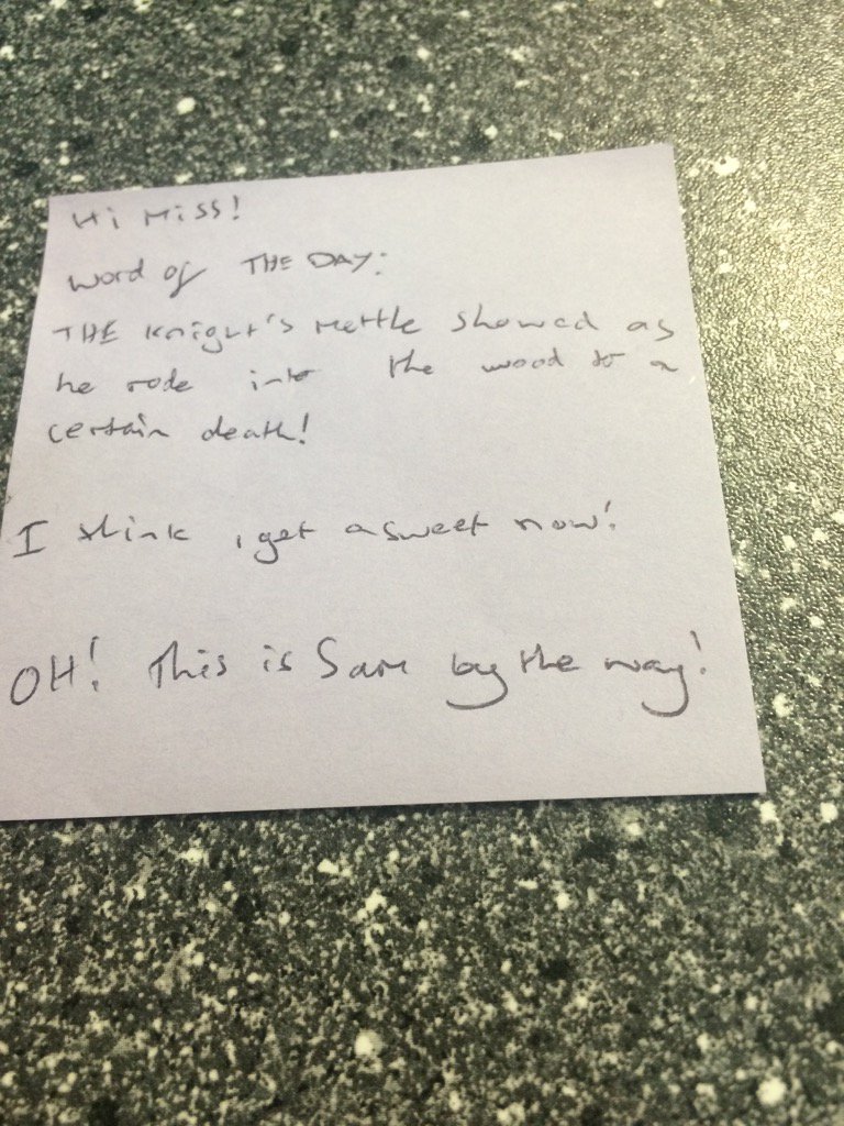 SWBGSLRC's tweet image. Borlasians keen to learn new vocabulary! Especially when there are sweets up for grabs!