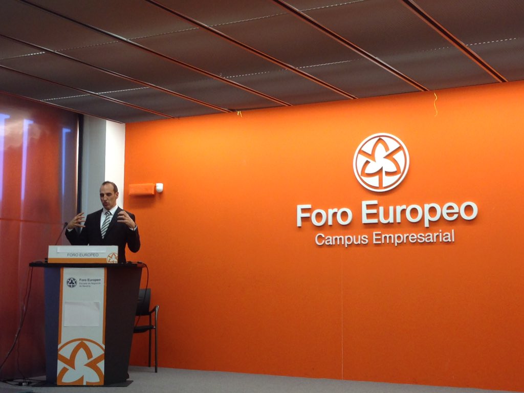nataliasara2's tweet photo. La formación continua os dará la confianza, está seguridad y autoestima @iAmigot @foroeuropeo #sempresa16 #actitud https://t.co/qireM8xXoi