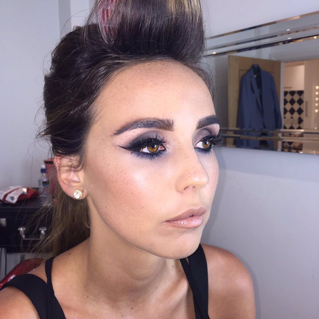 TheGlamourPit's tweet photo. Hair and makeup appointments available for tomorrow please call the salon to book on 01512843706 https://t.co/LsxXfZKycm