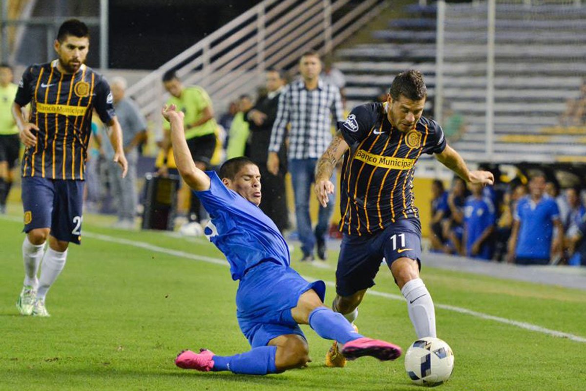 ConclusionRos's tweet photo. Central debuta en el Gigante con la ausencia de Ruben @CARCoficial https://t.co/AwhhcBhtdD https://t.co/YdsqMT4CPb