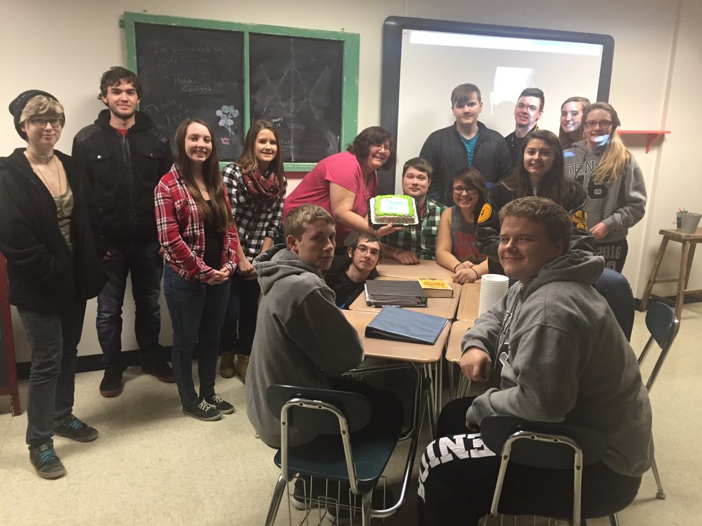 harrison_teach's tweet photo. Thank you for all that you do Mrs. Swainston #leewhat https://t.co/Q9DrUveevk