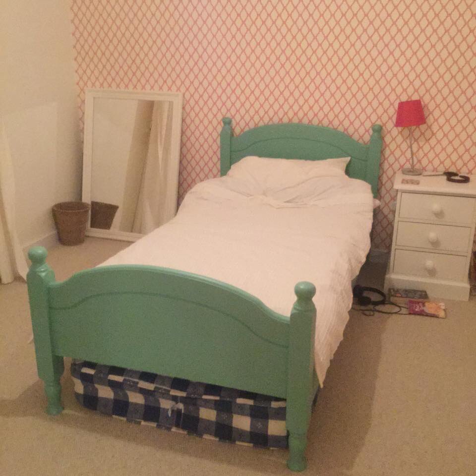 ChestsDrawersTW's tweet photo. I'll paint your furniture in any colour you choose!! https://t.co/PD3cGGmeCL
