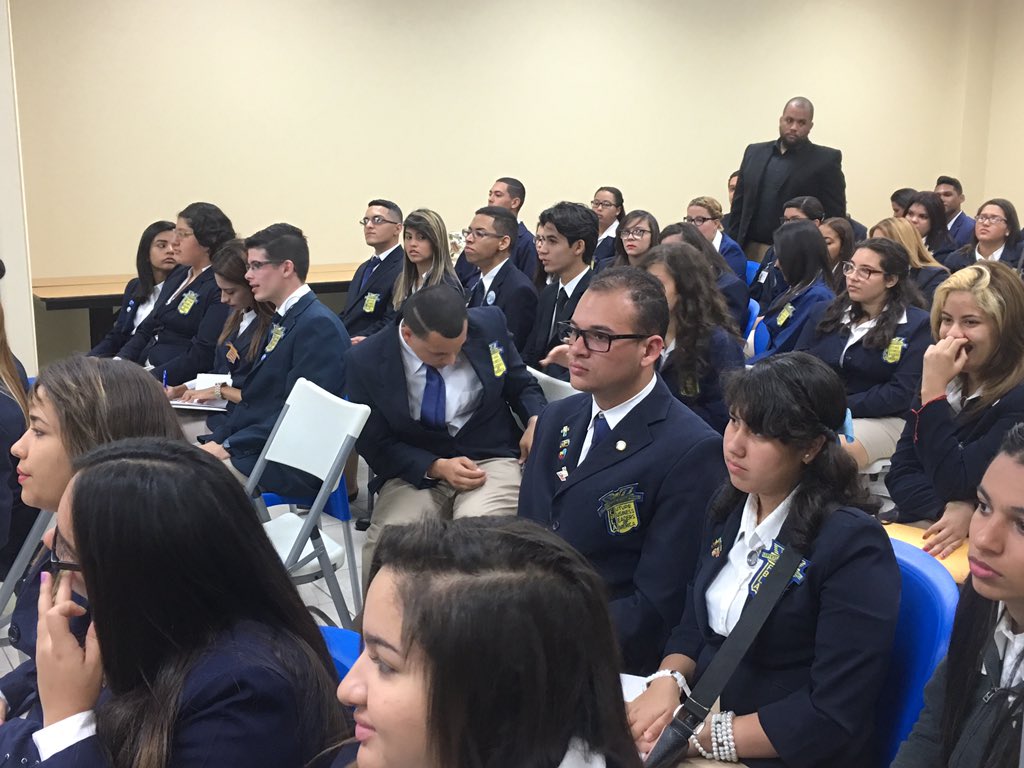 puertoricofbla's tweet photo. Regiรณn Educativa de Caguas listos para las Competencias #competitiveevents #fblapr #fbla https://t.co/FpEK9ID6fZ