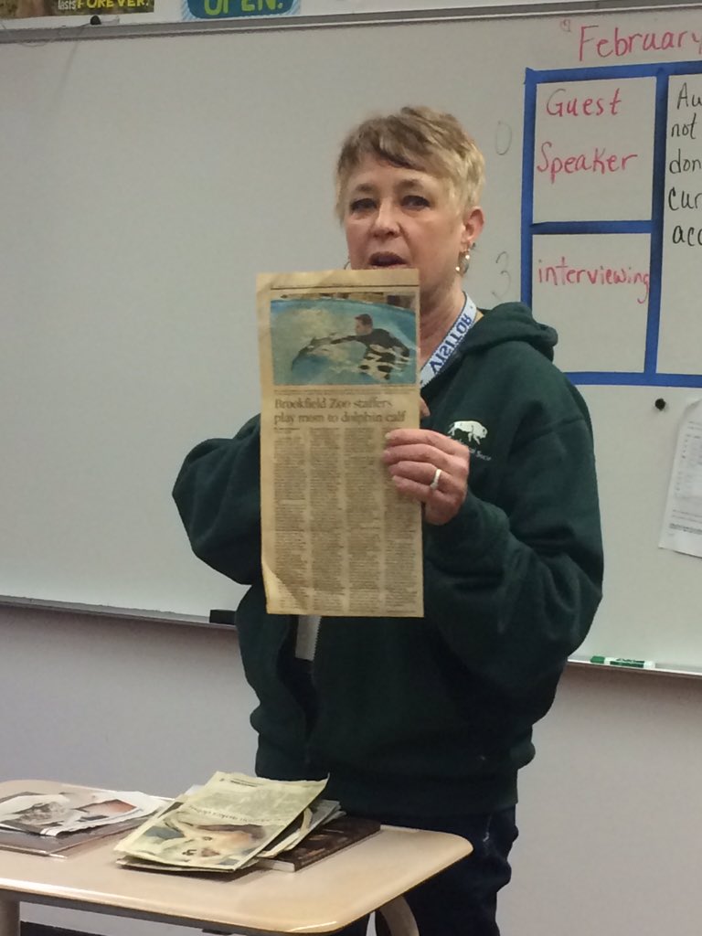 BethBtheisen's tweet photo. Thank you Brookfield Zoo animal specialist, Karen Hart, for visiting 0 hour Occupations class! https://t.co/afx0rPhiSl