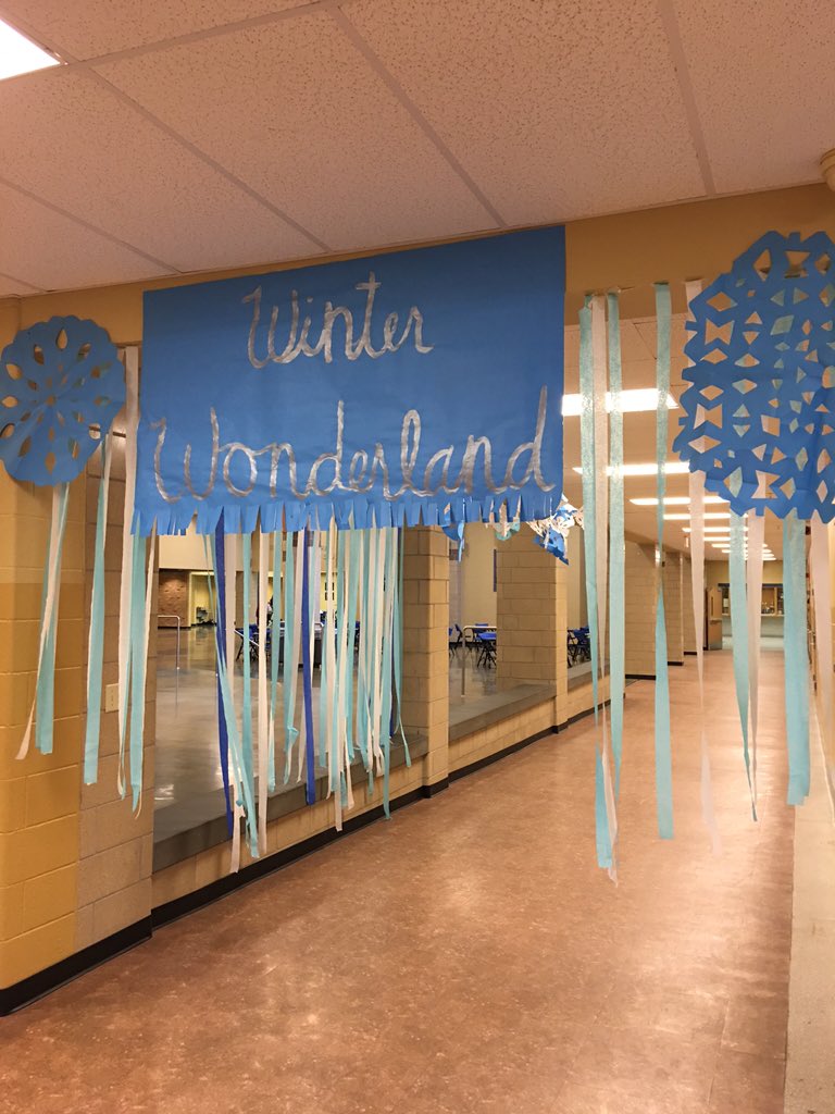 WCSTUCO's tweet photo. CW theme was revealed this morning! It's going to be Winter Wonderland! Tickets will go on sell next week for $5! https://t.co/BkSrPibPU1