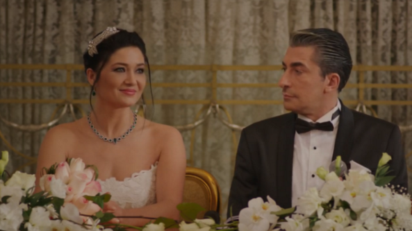 FragmanInfo's tweet photo. Paramparça / 52.Bölüm: Gülseren vuruldu, Nurgül Yeşilçay için dizi bitti!
https://t.co/Cn3Ooxebfc
#Paramparça https://t.co/7XoPukedUH