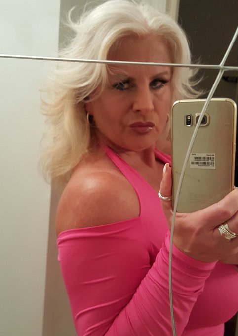 join in the fun with us tonight filthy Friday me &amp; @AlishaRydes @goldengirlstv1 @iluvbabeshows @S66TV<a href="/tag/adultwork"class="tags"><span>#adultwork</span></a>