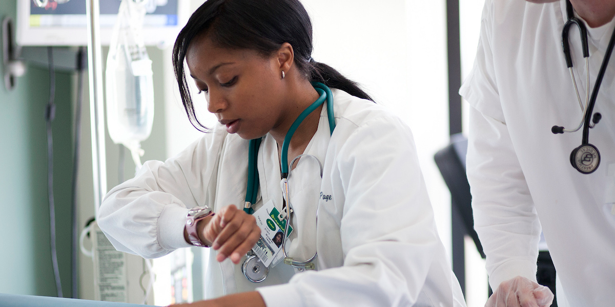 BusinessInsider's tweet photo. The 20 best jobs in healthcare https://t.co/w9JjN0jPfP https://t.co/npH7yJuvu4