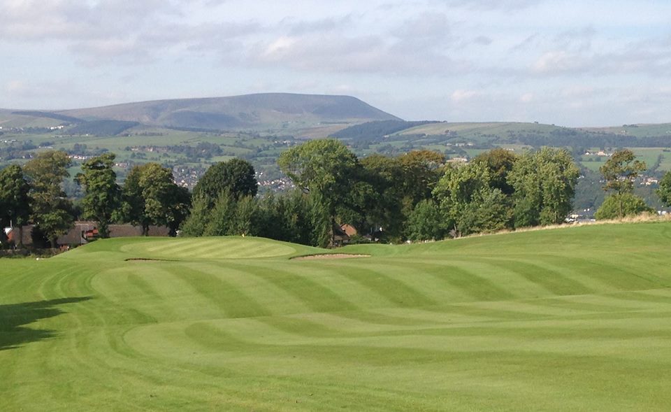 Get 7 days unlimited golf for less than £1.10 a day! Check out our current membership offers ow.ly/XZbTi