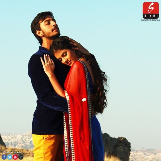 Ormonda qiz bilan jinsiy aloqada bolgan ormonchi haqida porno onlayn tomosha qiling.