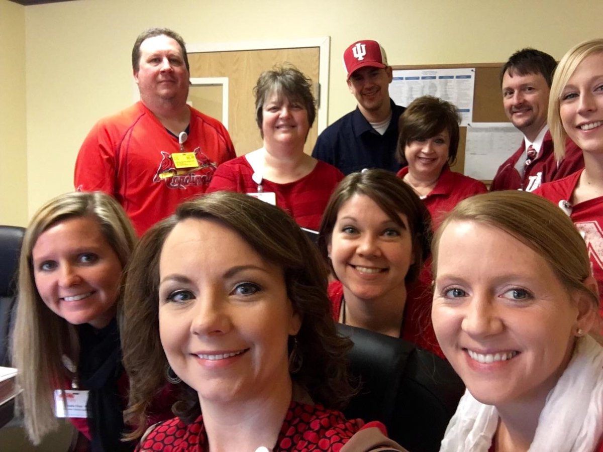 BridgePointeHC's tweet photo. Supporting ♥ Health! #GoRed #TGIF #teambridgepointe @TrilogyLiving https://t.co/bXOu33yPV6