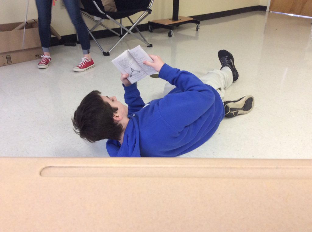 MercutioBGA4's tweet photo. @ParisBGA4 when you're dying but you gotta read that next line https://t.co/tGWulnLEBt