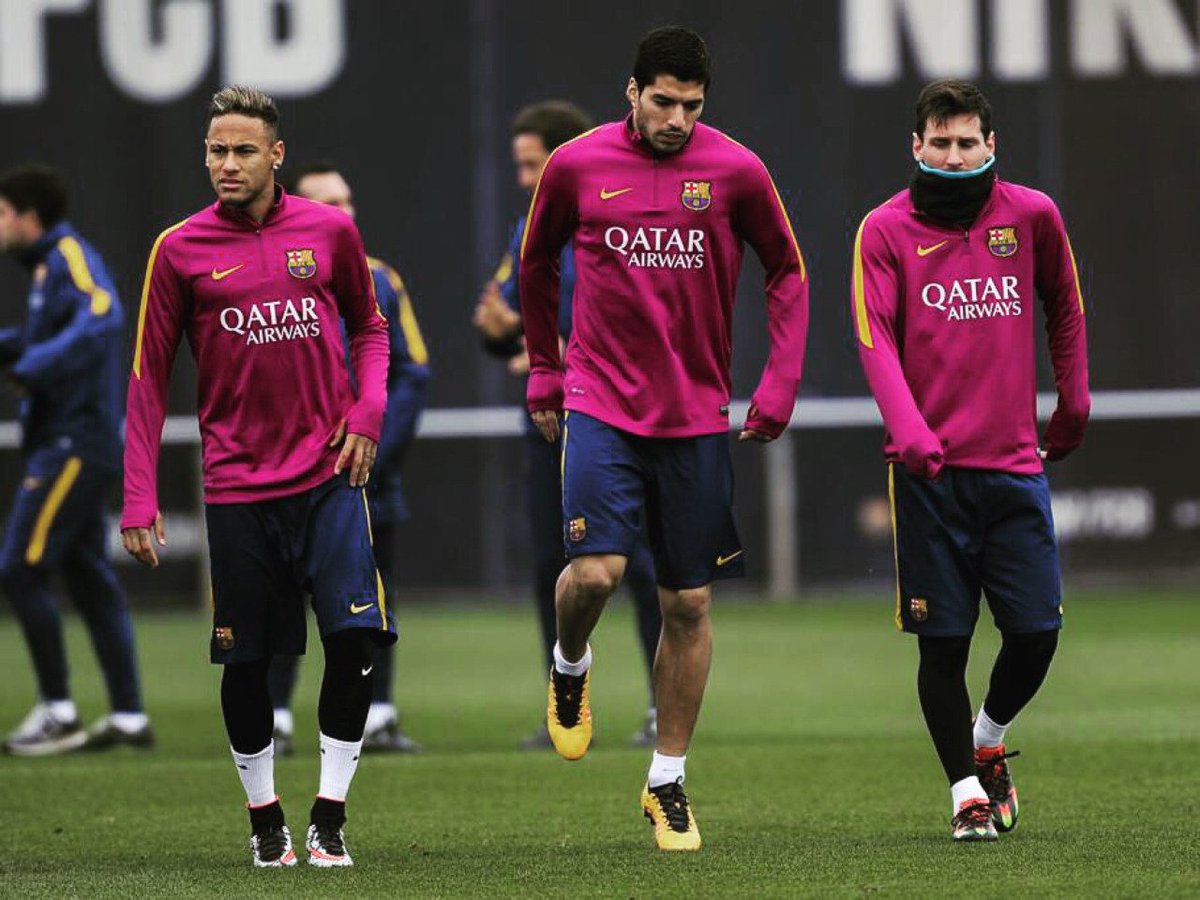 neymar wearing hypervenom