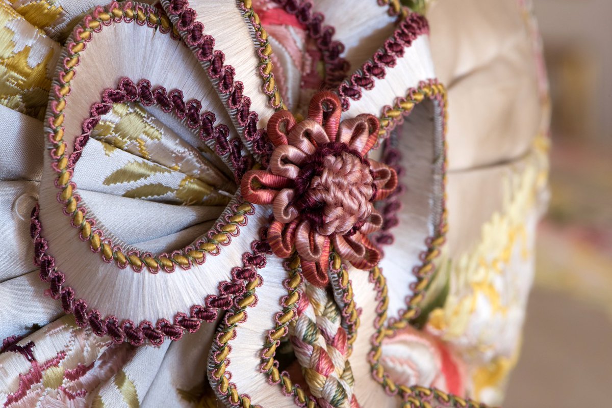 Chateau De Versailles Detail Du Lit De Madame Du Barry Detail Of Madame Du Barry S Bed T Co Wuvjbwajqv Chateau De Versailles Detail Du Lit De Madame Du Barry Detail Of Madame Du Barry S Bed T Co Wuvjbwajqv