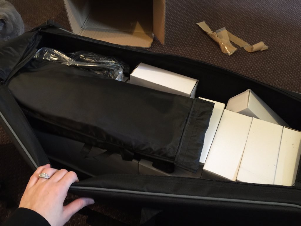 KaraDeeTV's tweet photo. OMG lighting was finally delivered! Now how the hell do I put this together? #fixitjesus #smallyoutuber https://t.co/BX2ddFuqYX