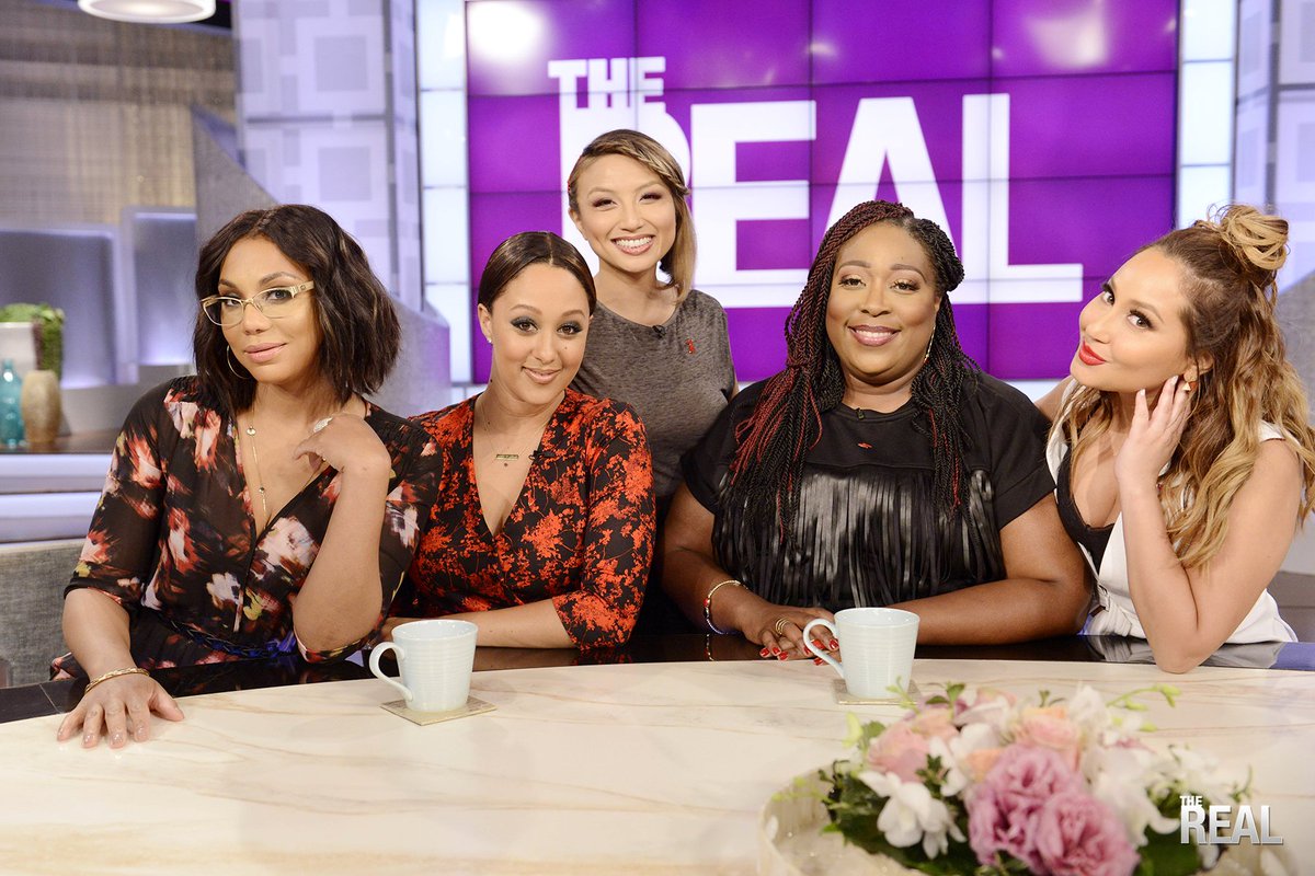 TheRealDaytime's tweet photo. Today on #TheReal, we're spilling all the tea on the latest Hollywood gossip w/ @TheYBF's Natasha Eubanks. https://t.co/X0KvHwRfIj