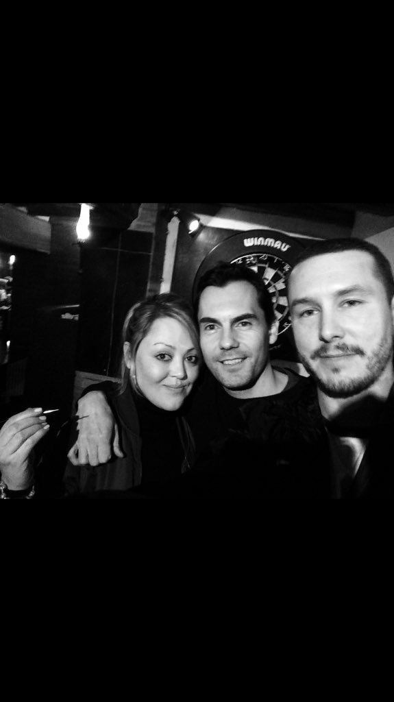 BandyTom's tweet photo. Happy birthday Rach @TheCradockArms #dartchamps #randomnight https://t.co/ysCiZeBBT4