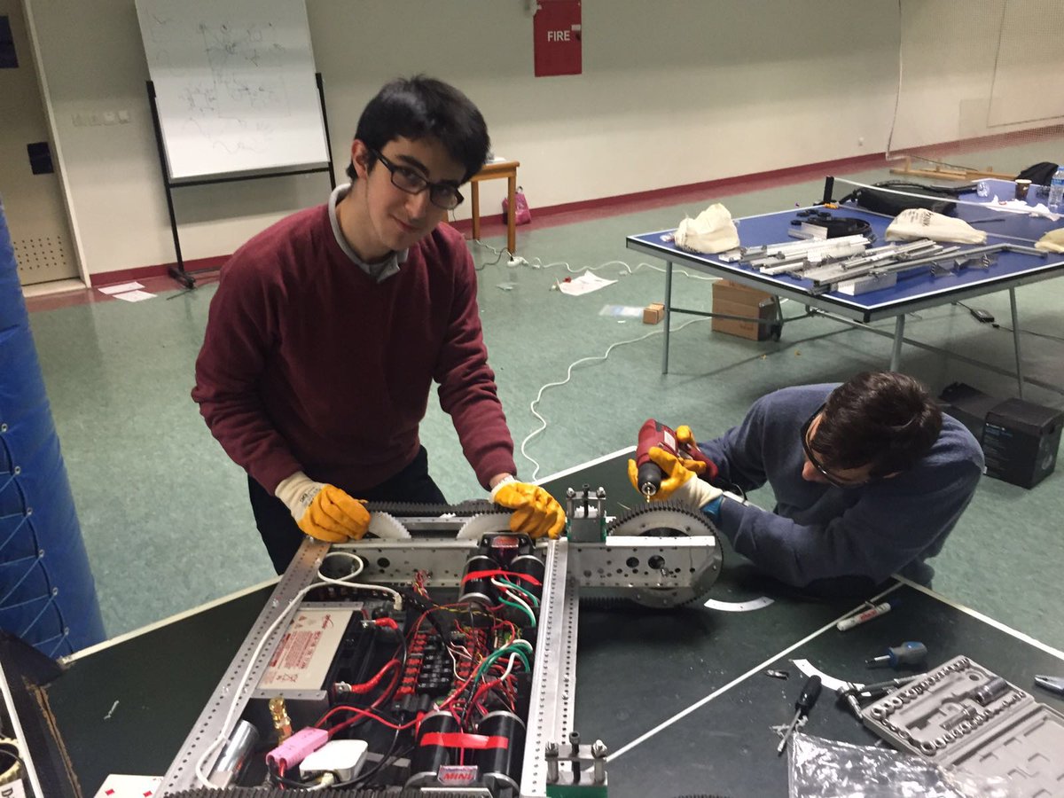 Another day of robotics ends with success #omgrobots #safetyfirst