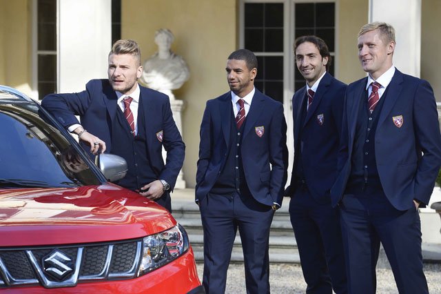 lavillanellex's tweet photo. Attori provetti ๐๐๐
@kamilglik25 @ciroimmobile #brunone #moro #giampi @TorinoFC_1906 @SuzukiIT https://t.co/rD8xp3FZg1
