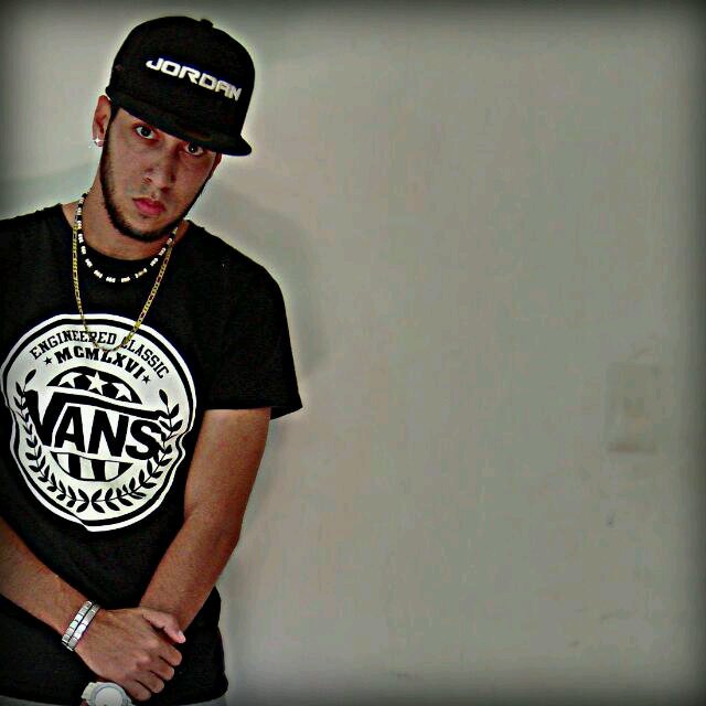 SupportingTlt's tweet image. Eusebio pastrano redes sociales Instagram: @kingkrone7 / Facebook: King Krone