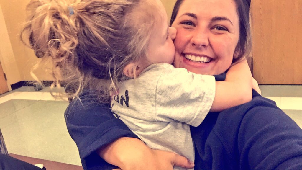 anashay_9's tweet photo. The ER wasn't where I planned spending Friday morning but quality time with this gem makes up for it 💙 #LifeWithLG https://t.co/BoZkaRCyk5