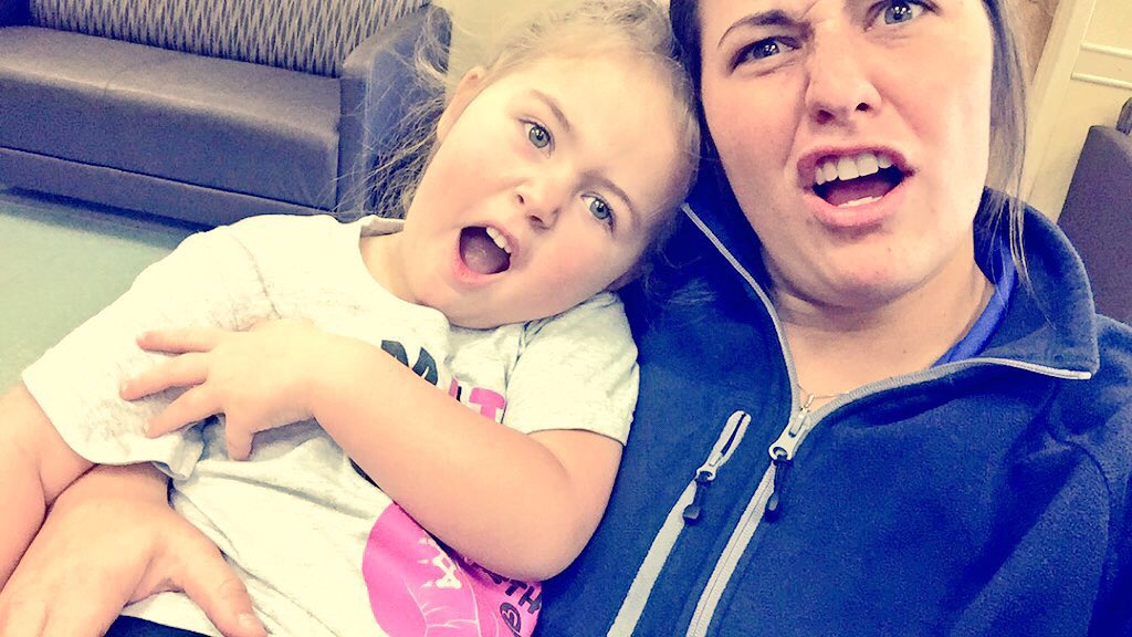 anashay_9's tweet photo. The ER wasn't where I planned spending Friday morning but quality time with this gem makes up for it 💙 #LifeWithLG https://t.co/BoZkaRCyk5