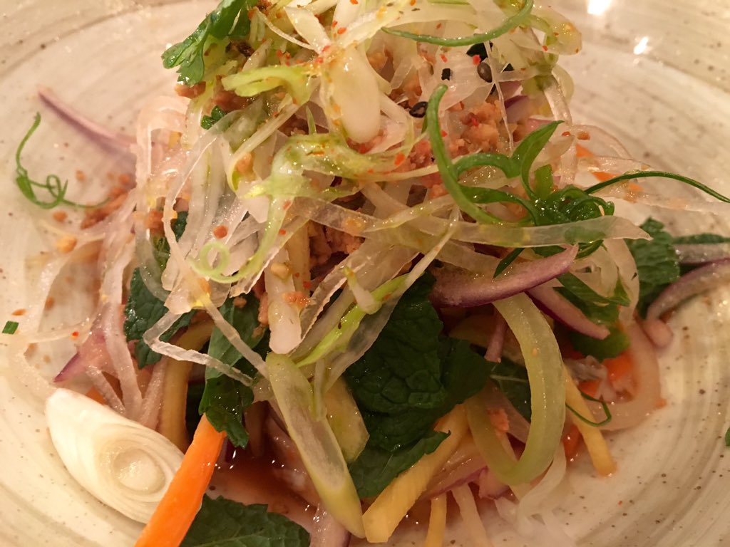 JCCapel's tweet photo. #MicroCríticaCapel #PinkMonkey (segunda visita) Mejoría en sus recetas hispano/asiático/latinas Menú 35€. Ruido P6 https://t.co/dBOj4V4Ji8