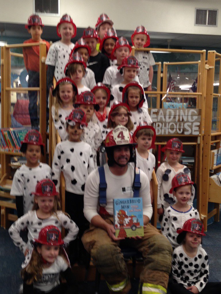 QCandoers's tweet photo. Lieutenant Leitko and his Dalmatian buddies@@QCandoers @WESTWOOD_ELEM #friendswoodlearning https://t.co/r2tAMwn1JM