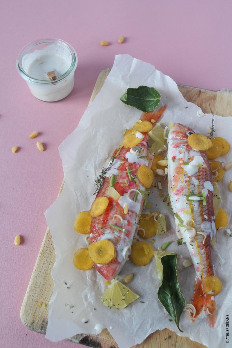 epicesmalices's tweet photo. [ NOUVEAU ] Papillote de Rougets à la citronelle &amp; lait de coco #recette #poisson #rougets https://t.co/kDgsXzWmLY https://t.co/f0GSfcBAV7