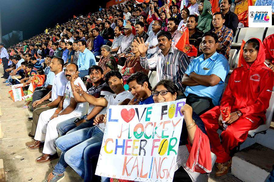 Love the crowd <a href="/KalingaLancers/">Kalinga Lancers</a> particularly after a 4-0 win against the wave riders!