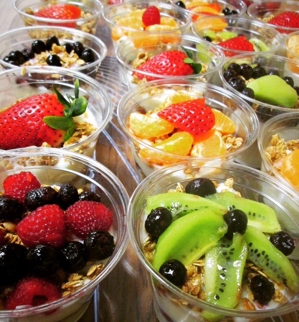 ITSMealsProvo's tweet photo. #schoolbreakfast #ProvoHigh #choices https://t.co/Q2IpAvjJTp