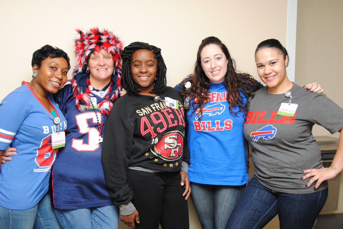 StAnnsComm's tweet image. For the #SuperBowl our employees are celebrating with a #DressDownFriday! 
#EmployeeFun #ROC