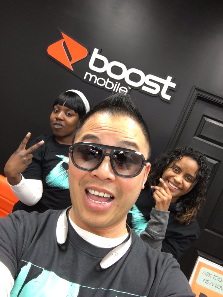 vtruongcao's tweet photo. Okay, we done! 😭😭😭 #FriYAY be #Crayyy 🤑 #Sprint4Philly #VHA #PhillySavesTheWorld @Kpalet5 @sprintNEarea @MikeWodzisz https://t.co/fAc0zkJaEz