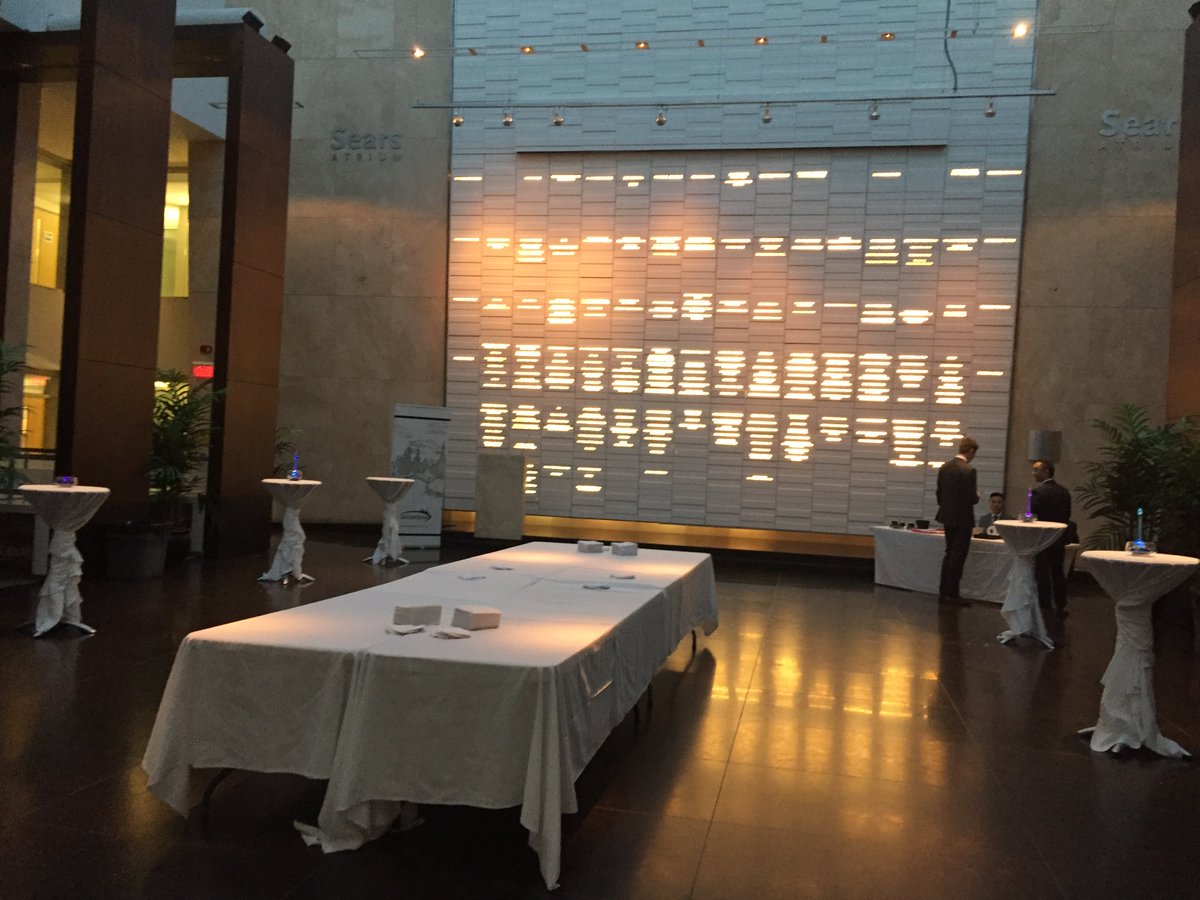reronline's tweet photo. The Calm before the storm. Where's the food at ?#NetworkToSuccess #Atrium #Sears #Ryerson #RealEstate #Toronto https://t.co/9gRbou43Jw