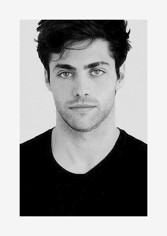 Krist El On Twitter I Need Matthew Daddario As Jason Todd Red