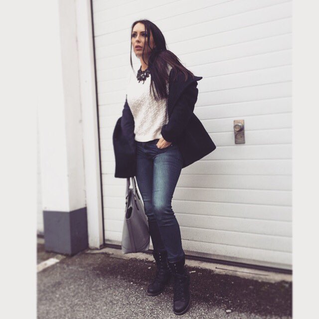 NathalyVamp's tweet photo. My style @Mango @hm @Pimkie_FR https://t.co/jEg3Rq7Rm0