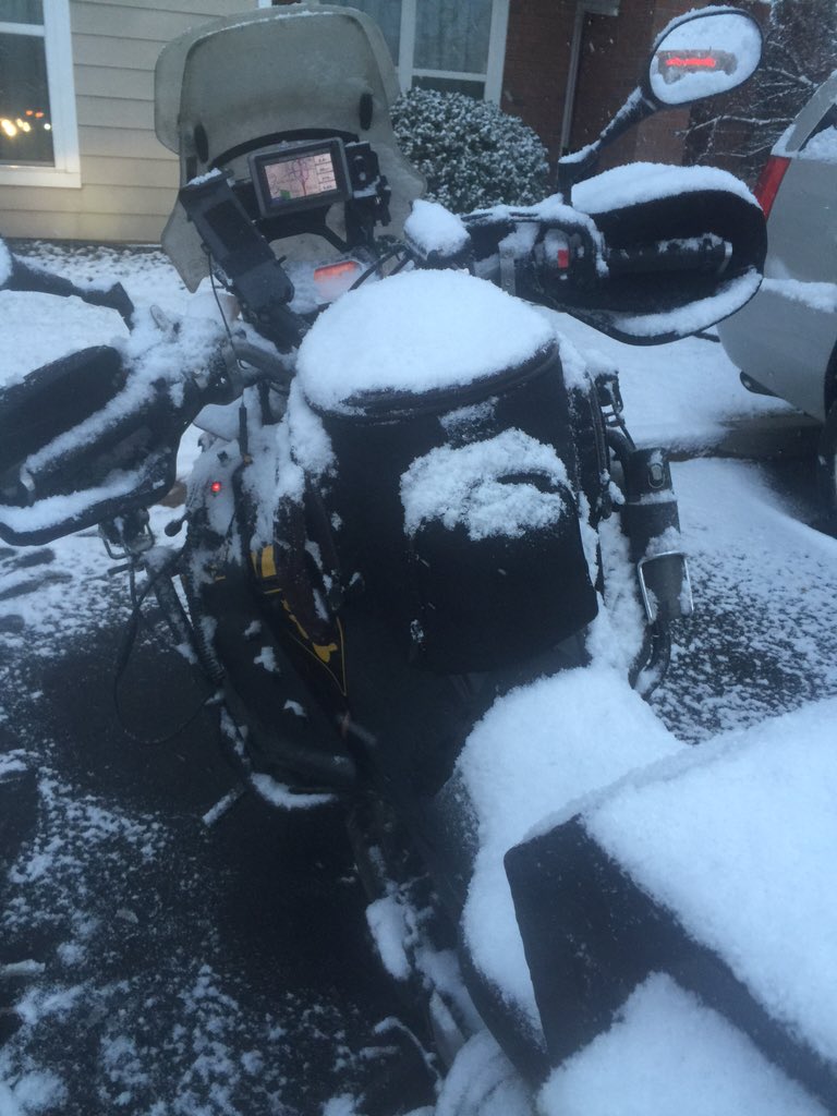 Longhaulpaul's tweet photo. Getting home from Buffalo. Thanks #yamaha #bridgestone #twistedthrottle #Aerostitch #BMS #gerbing https://t.co/FH5hrcTBmN