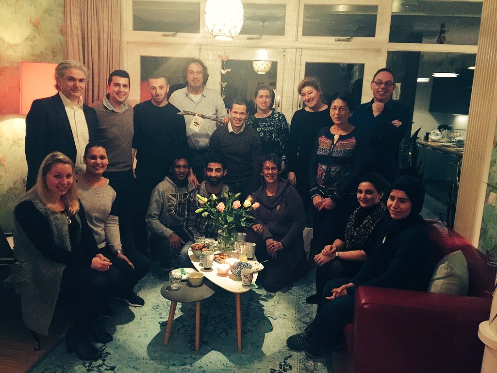 susannetd's tweet photo. Alweer een zeer verrijkende avond vol intense en ontroerende verhalen. Een avond vol #verbinding @SamenOnsVerhaal https://t.co/SEx0dX11Dq