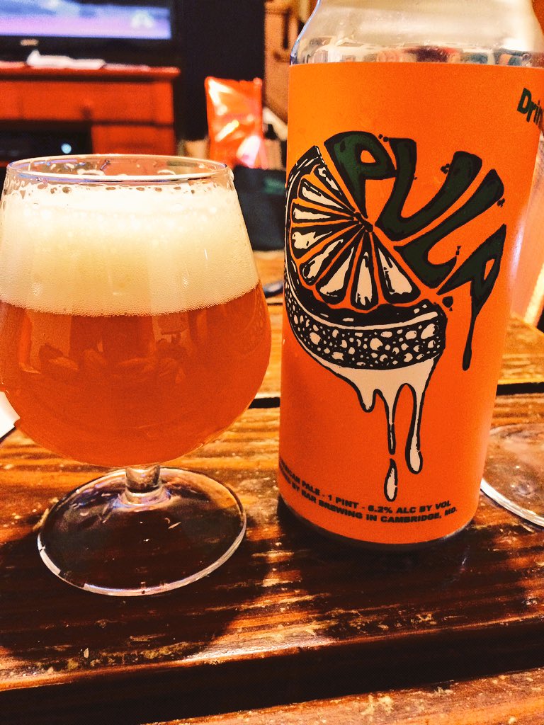 CraftBeertender's tweet photo. The name says it's all, awesome tangerine aroma @rarbrew Pulp is bangin' #juicy #dank 
Thanks @OldLineBeer https://t.co/8kLl7UVoYs