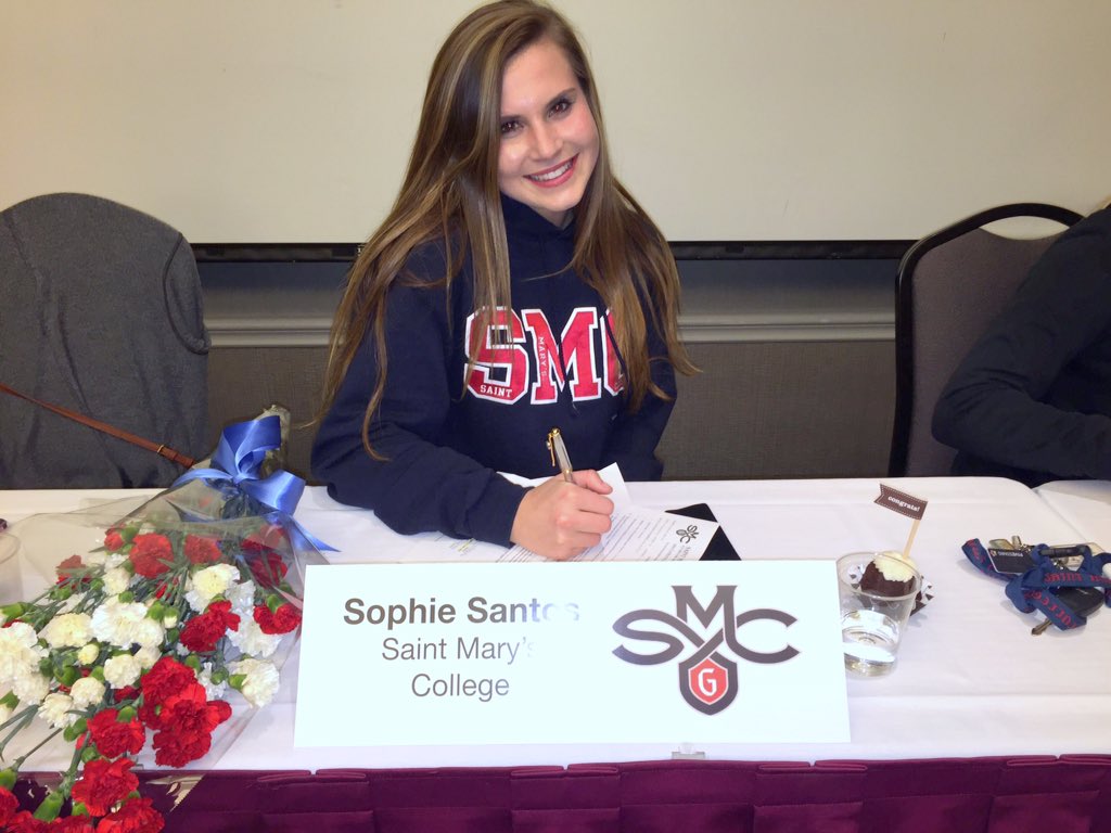 SMC_WSoccer's tweet photo. Welcome to Saint Mary's @sophiesantos1 ! Sophie Santos 5'6" Pleasanton Rage ECNL #NLISigningDay #regionIV @smcgaels https://t.co/vdhikjtdrc