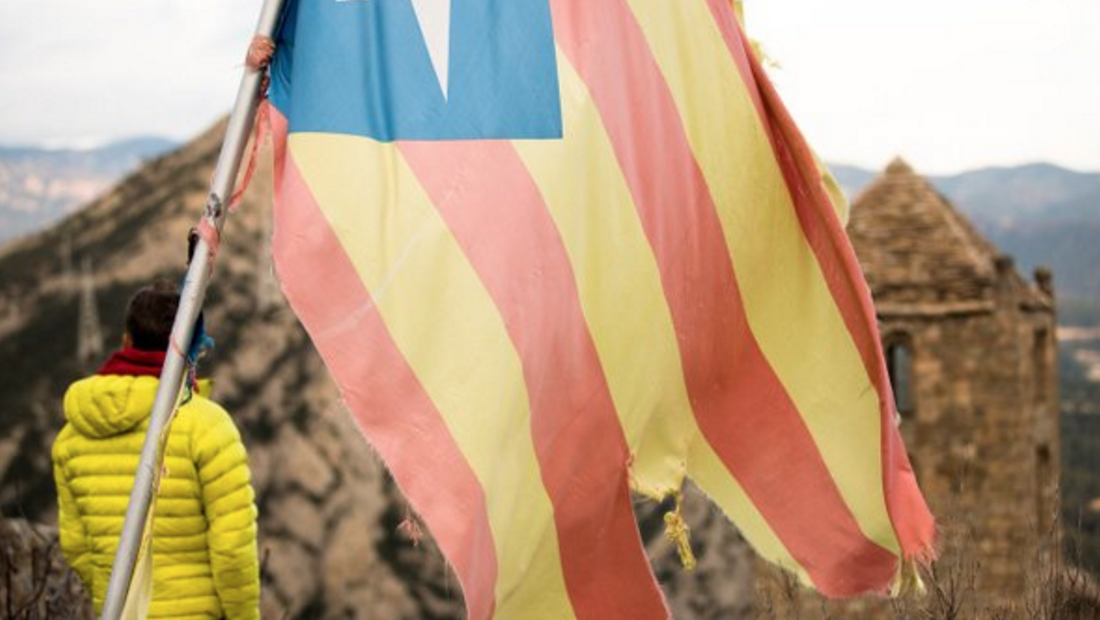 WatchEpicTV's tweet photo. Immersed in Catalonian culture Jonathan Siegrist takes on Power Inverter 9a+ https://t.co/mU0dETTFji @jstarinorbit https://t.co/YCeNQeCckV
