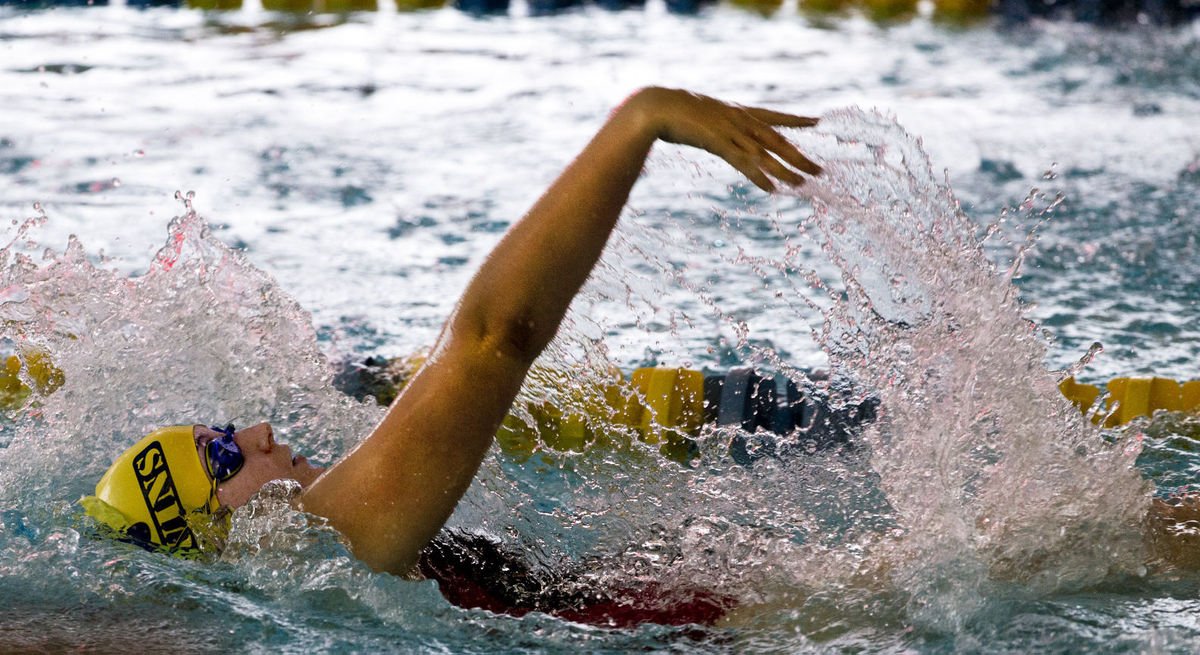 Western Branch sweeps indoor track conference titles, wins girls swimming title too bit.ly/1PF9MCt