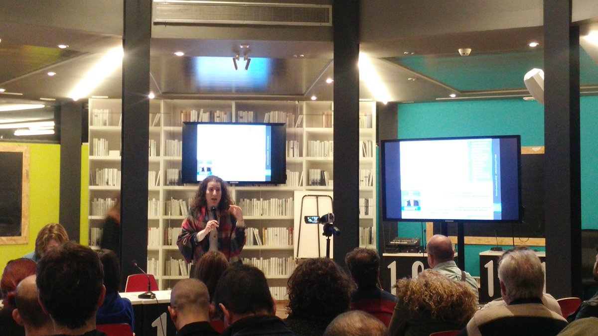 sewathens's tweet photo. Fenareti Lampathaki coordinator of @FutureEnt_EU talking about digital innovation at @sewathens  #sewgr16 #SEweek16 https://t.co/A5sEfD8Pcd