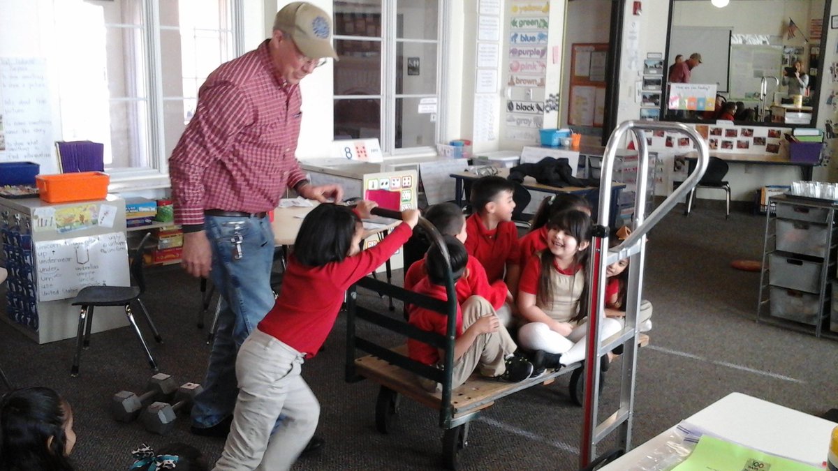 inroom108's tweet photo. We had a great lesson today with Mr. Holm on how things move.#msoctx https://t.co/HdWIMUKLWu