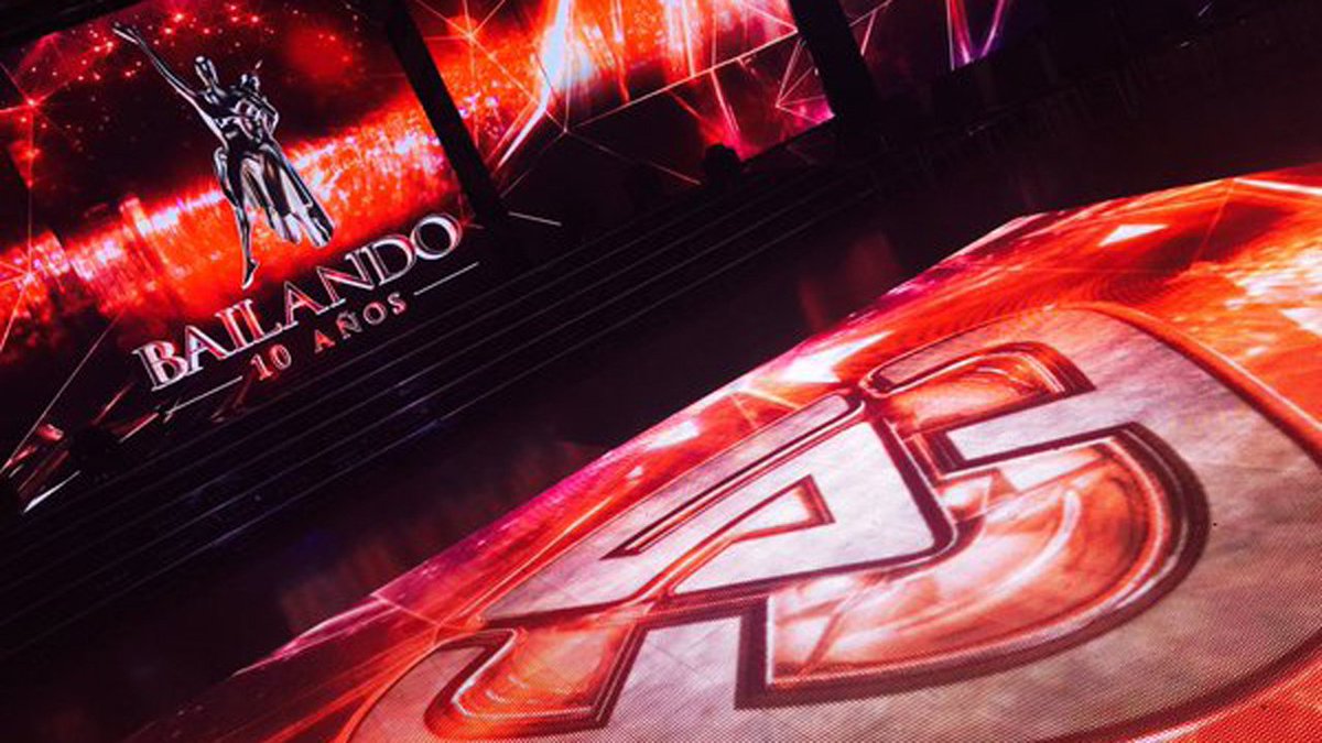 ShowMatch's tweet image. Fans de una diosa copan Ideas pidiendo que esté en el Bailando eltrecetv.com.ar/articulo/con-b… MICAELISTAS EN IDEAS DEL SUR