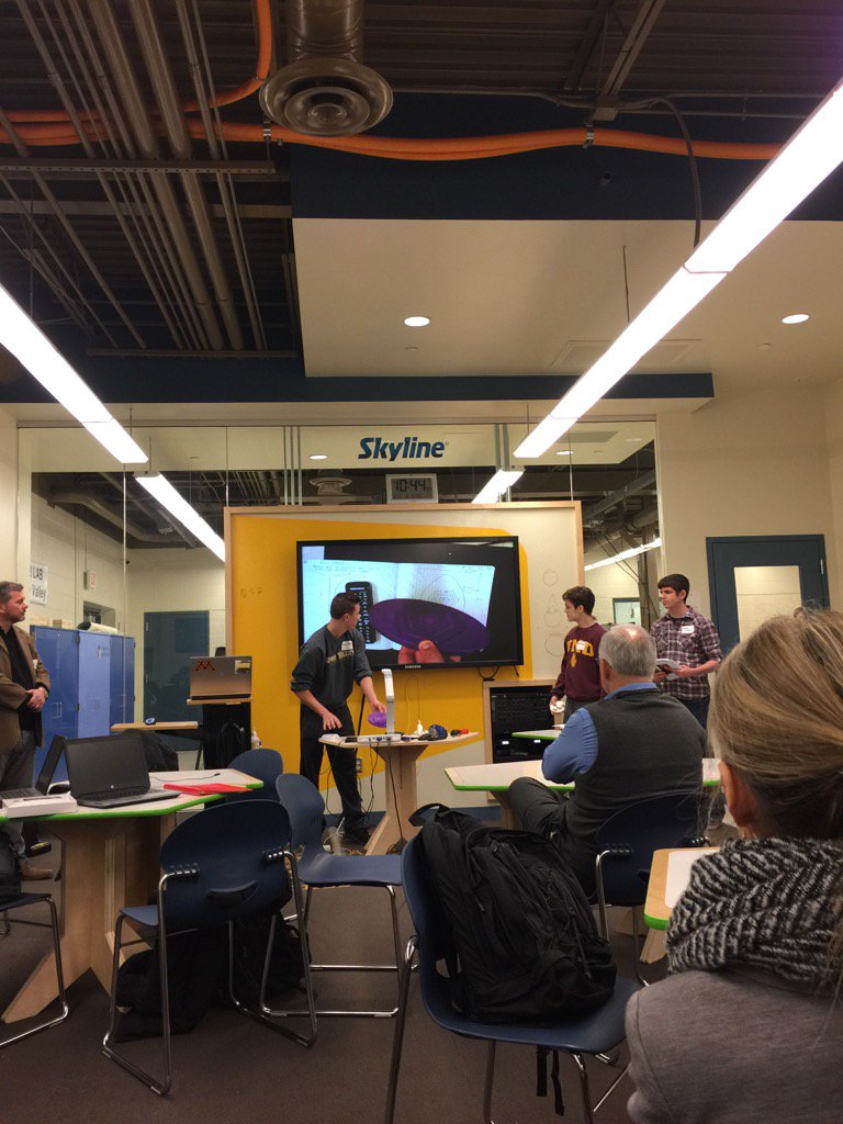 rozpeterson's tweet photo. Checking out the Fab Lab #AppleValleyHS @ISD196schools https://t.co/rjCKUMPfsW